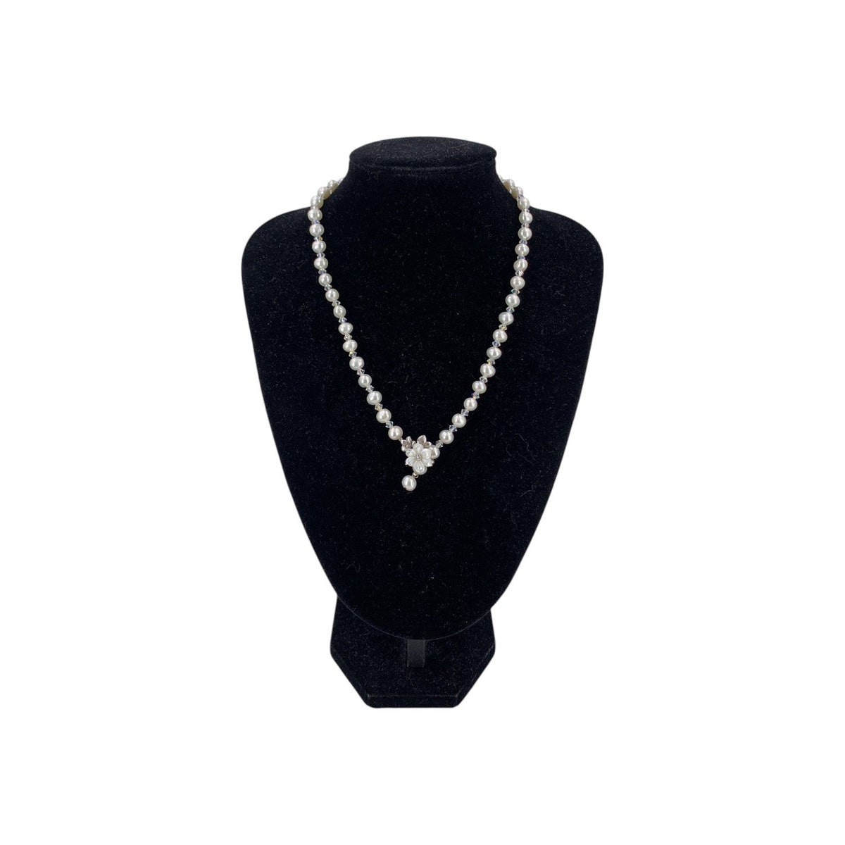 Verite Crystal Flower Clasp Necklaces