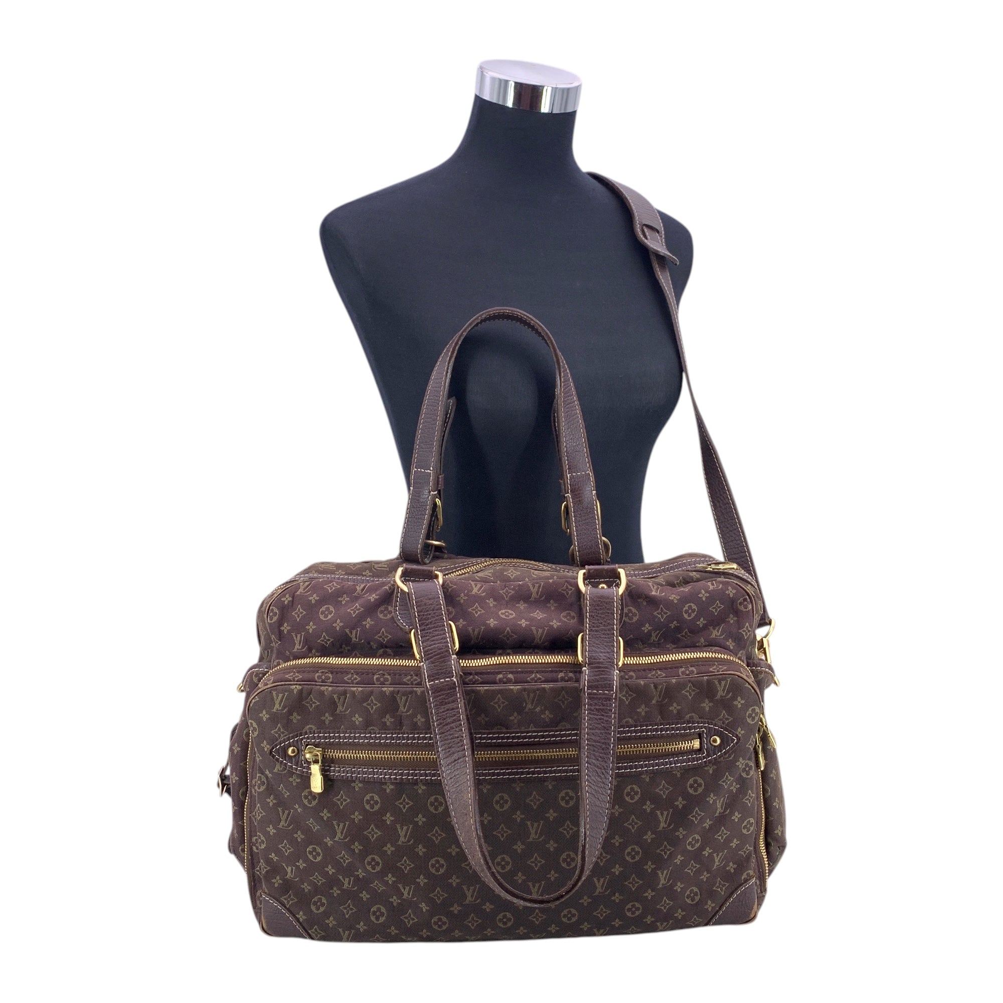 Louis Vuitton Sac a Langer Shoulder Bags