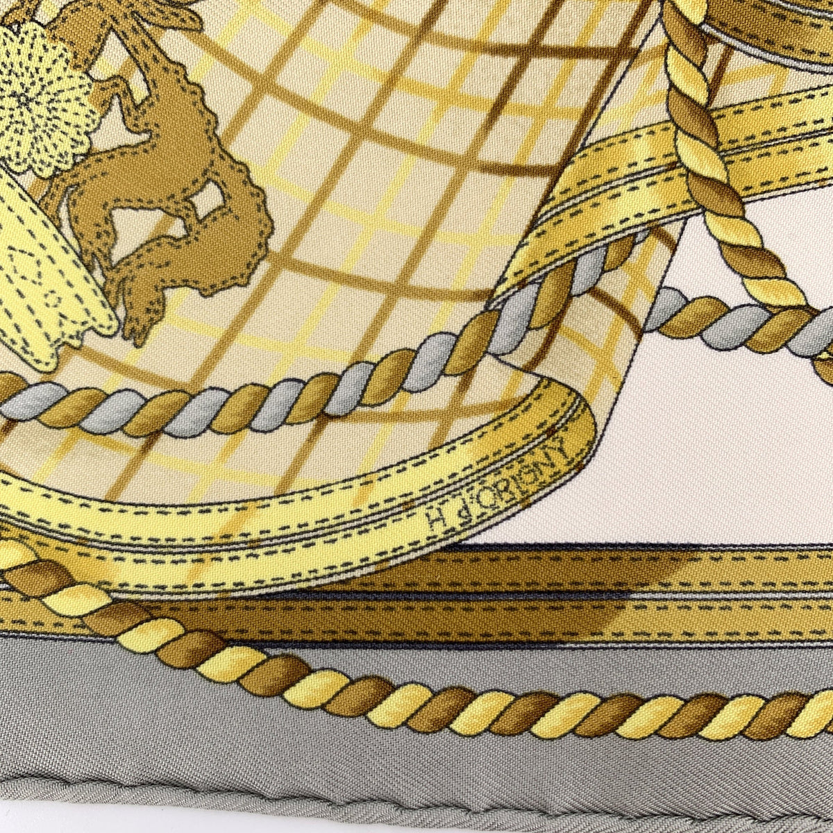 Hermes Grande Tenue Scarves