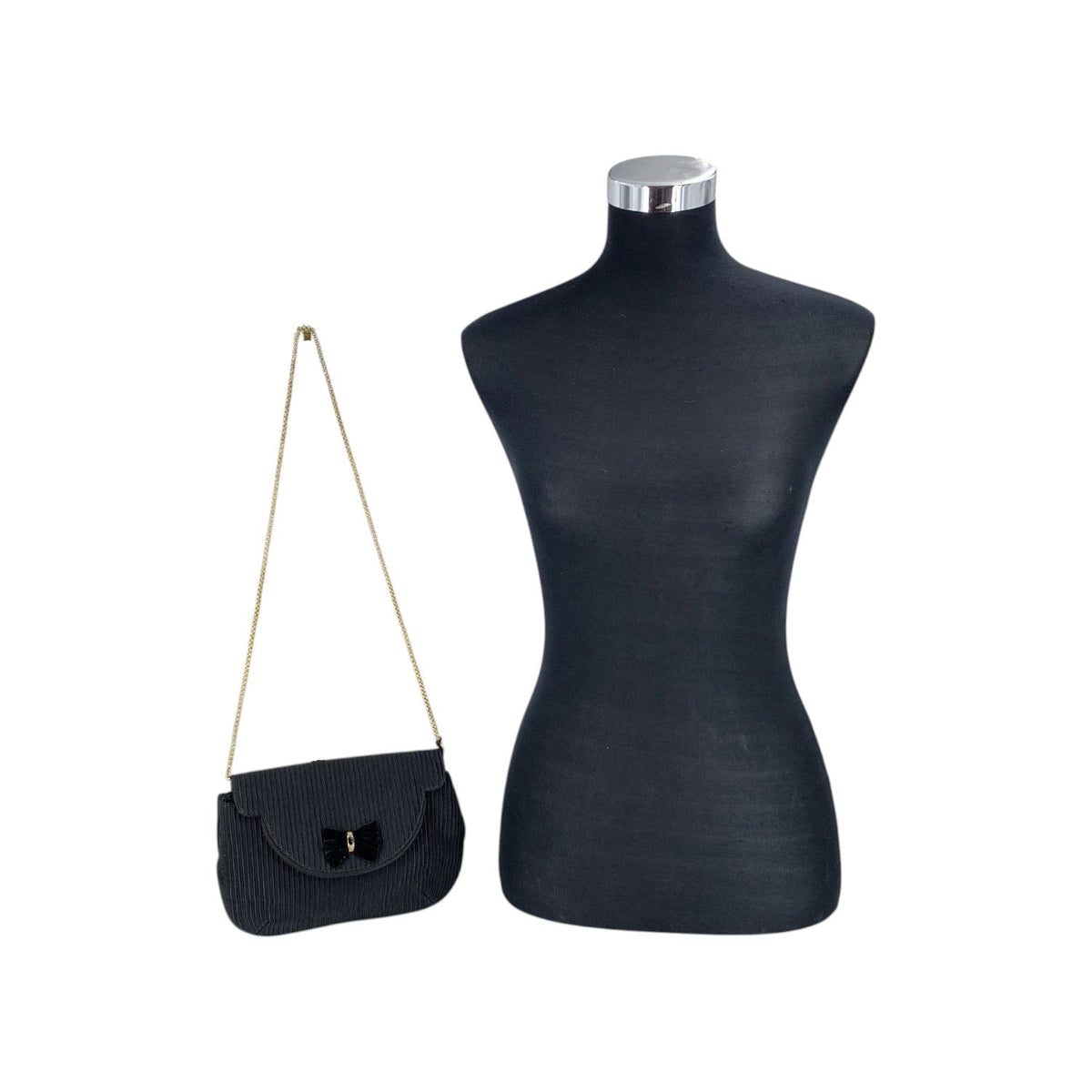 Gucci Ribbed Fabric Evening Shoulder Bags