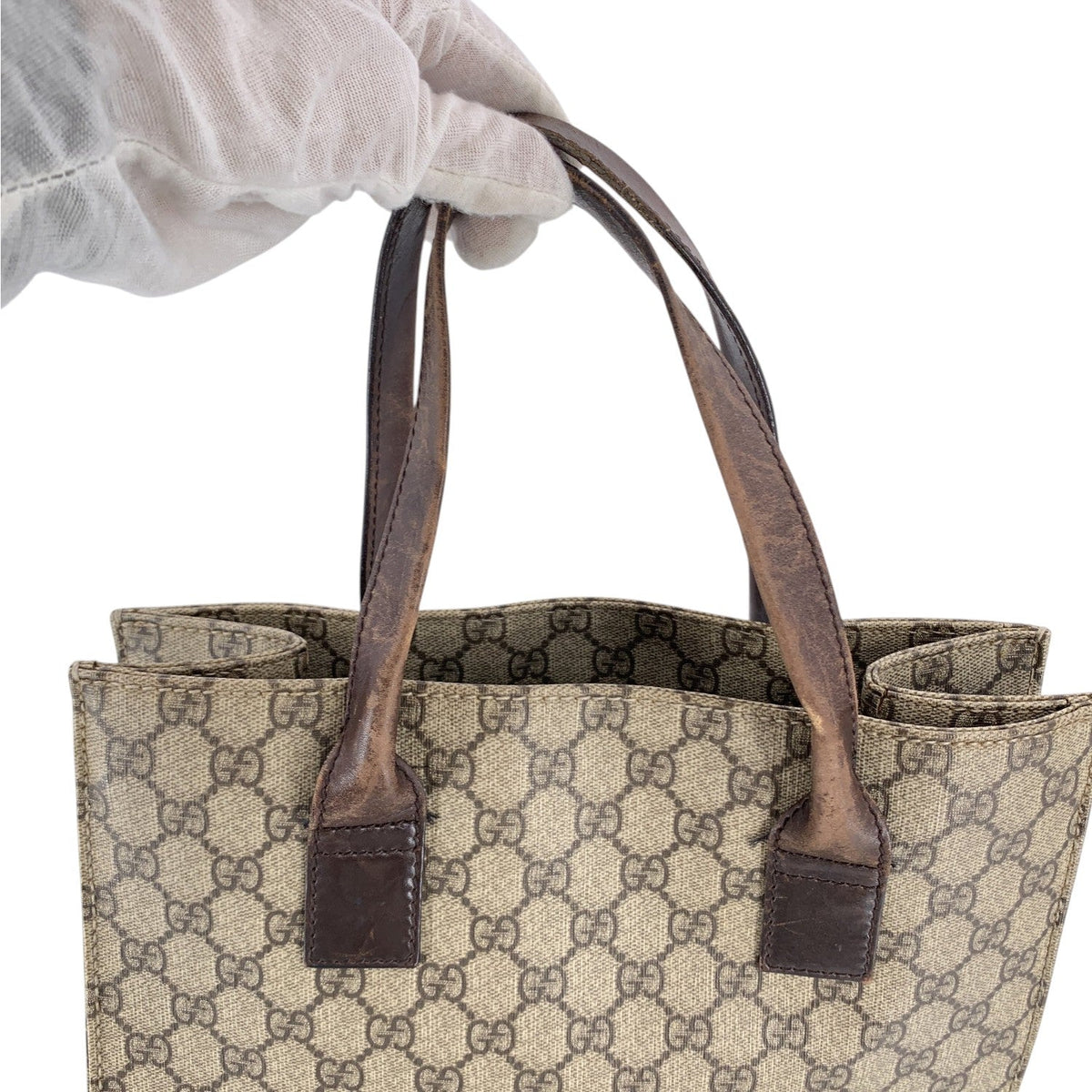 Gucci GG Supreme Tote Totes