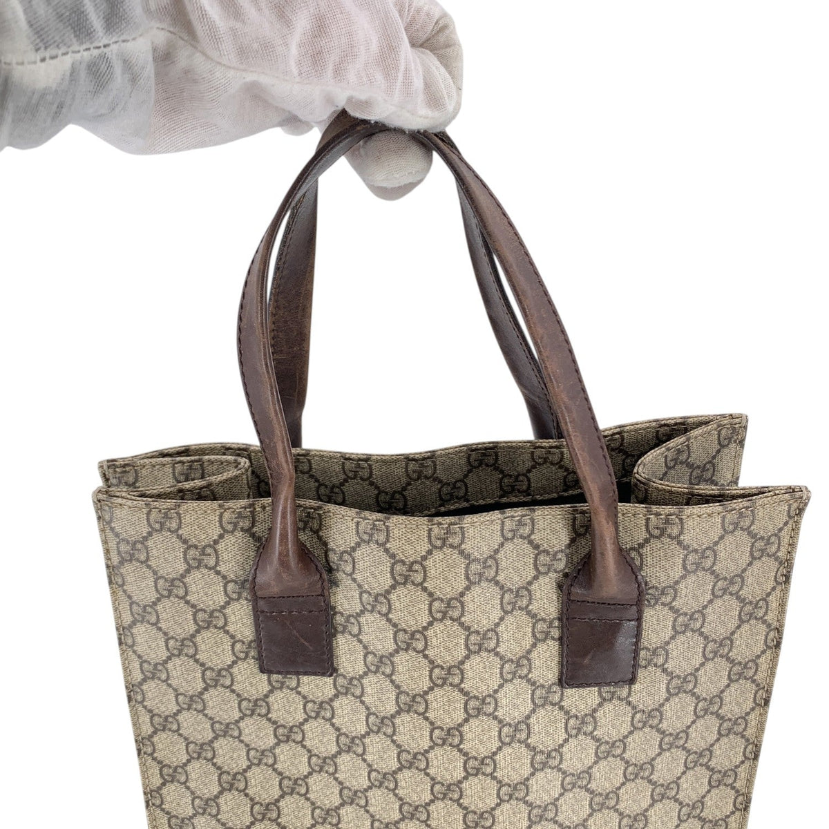 Gucci GG Supreme Tote Totes