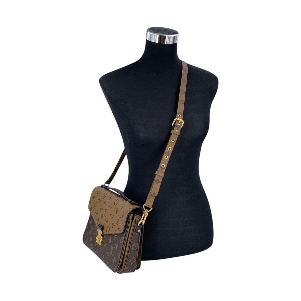 Louis Vuitton Metis Crossbody Bags