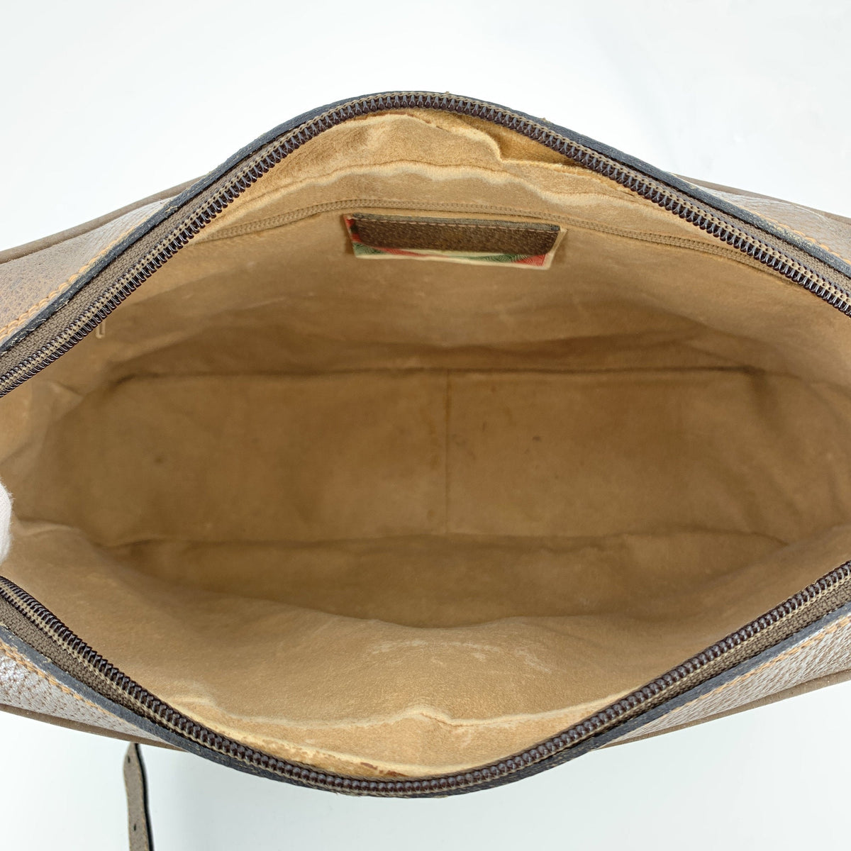 Gucci Ophidia Shoulder Bags