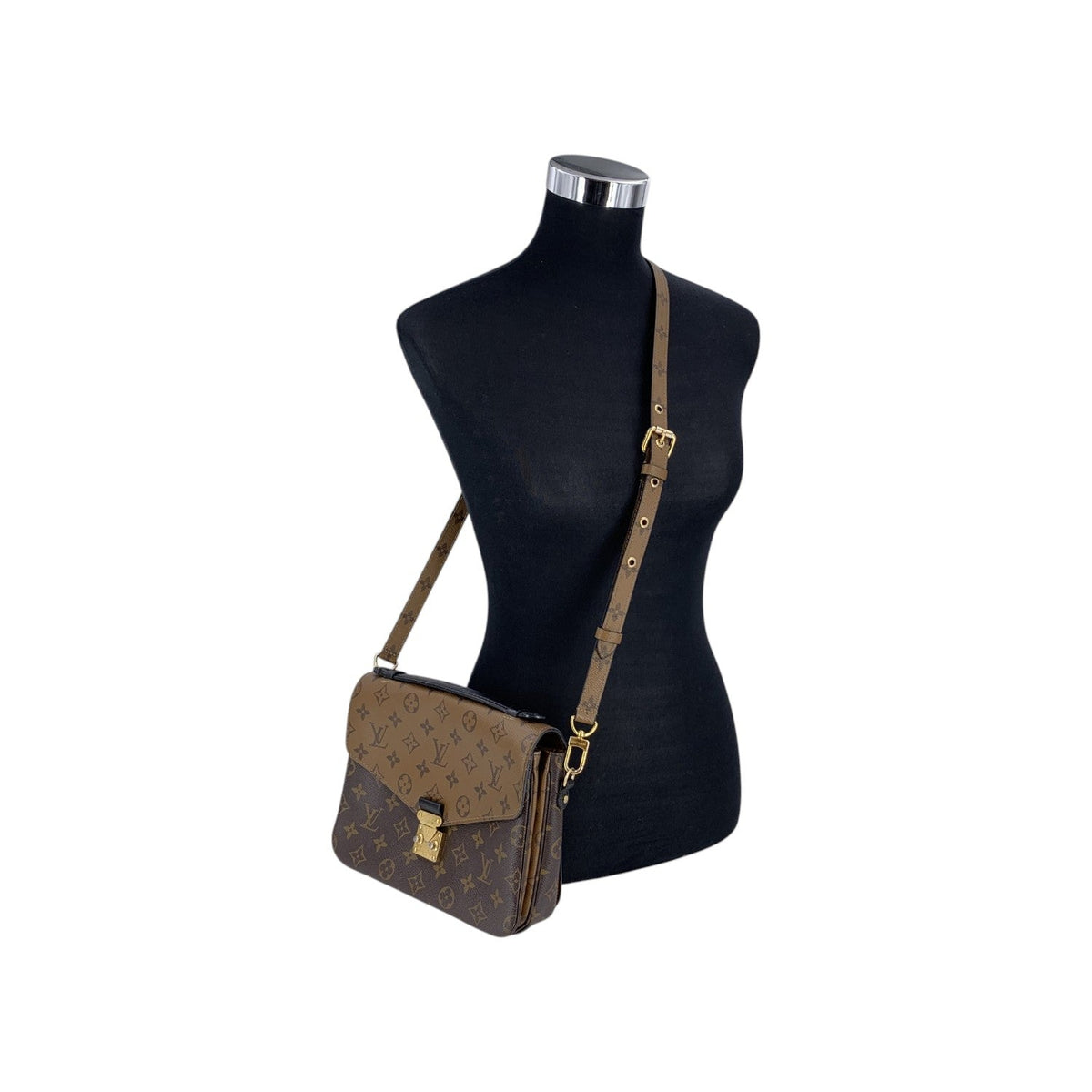 Louis Vuitton Metis Shoulder Bags