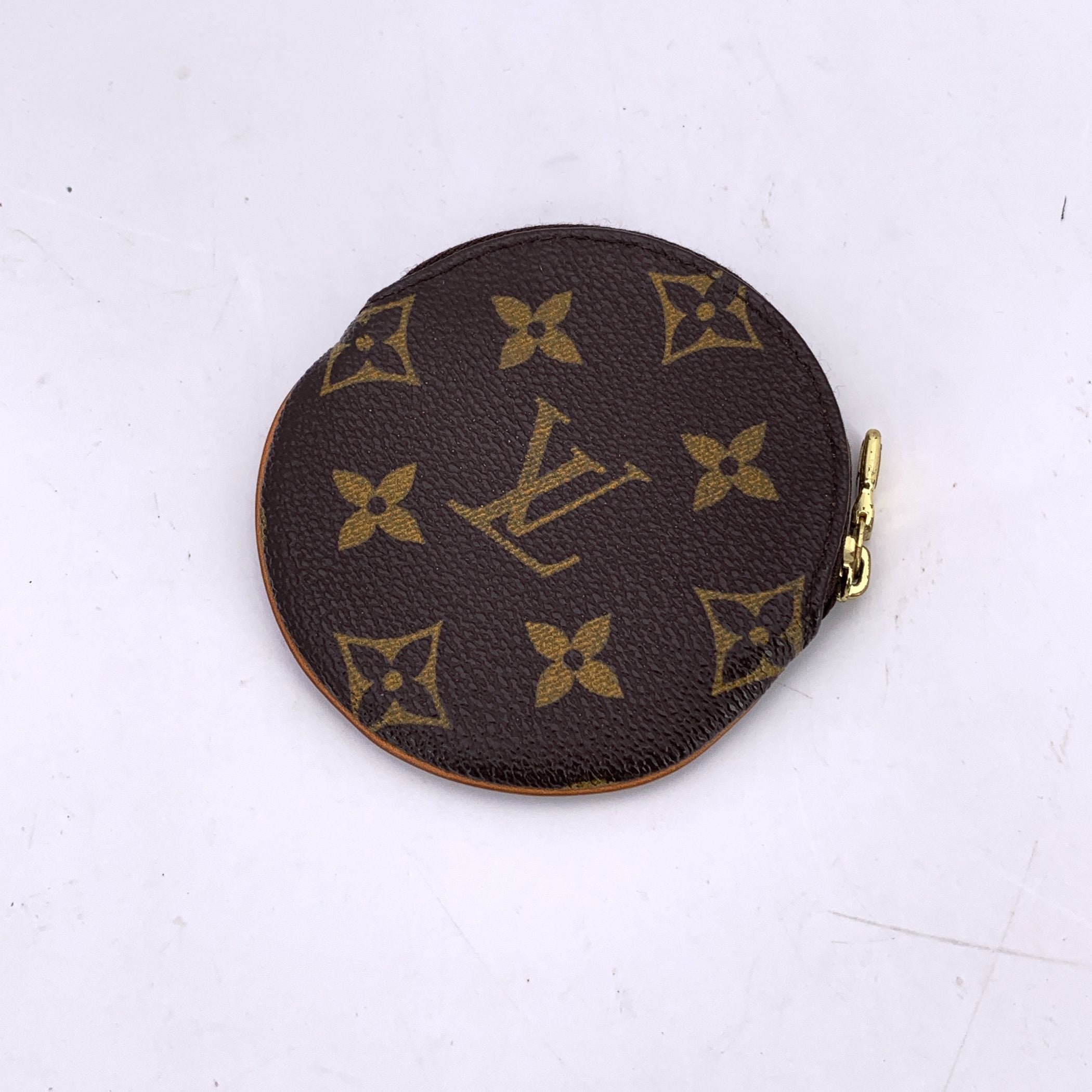 LOUIS VUITTON Wallets