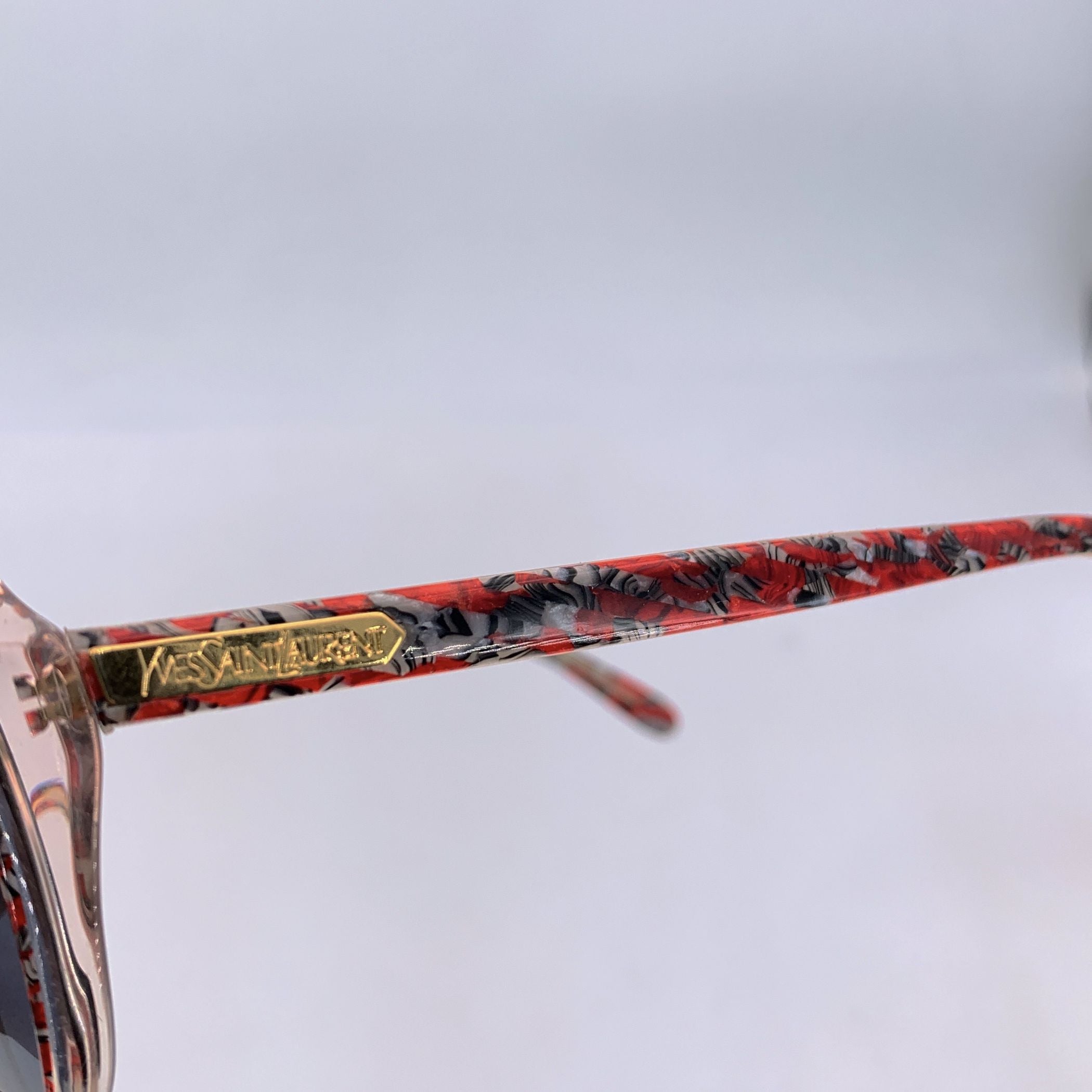 YVES SAINT LAURENT Sunglasses