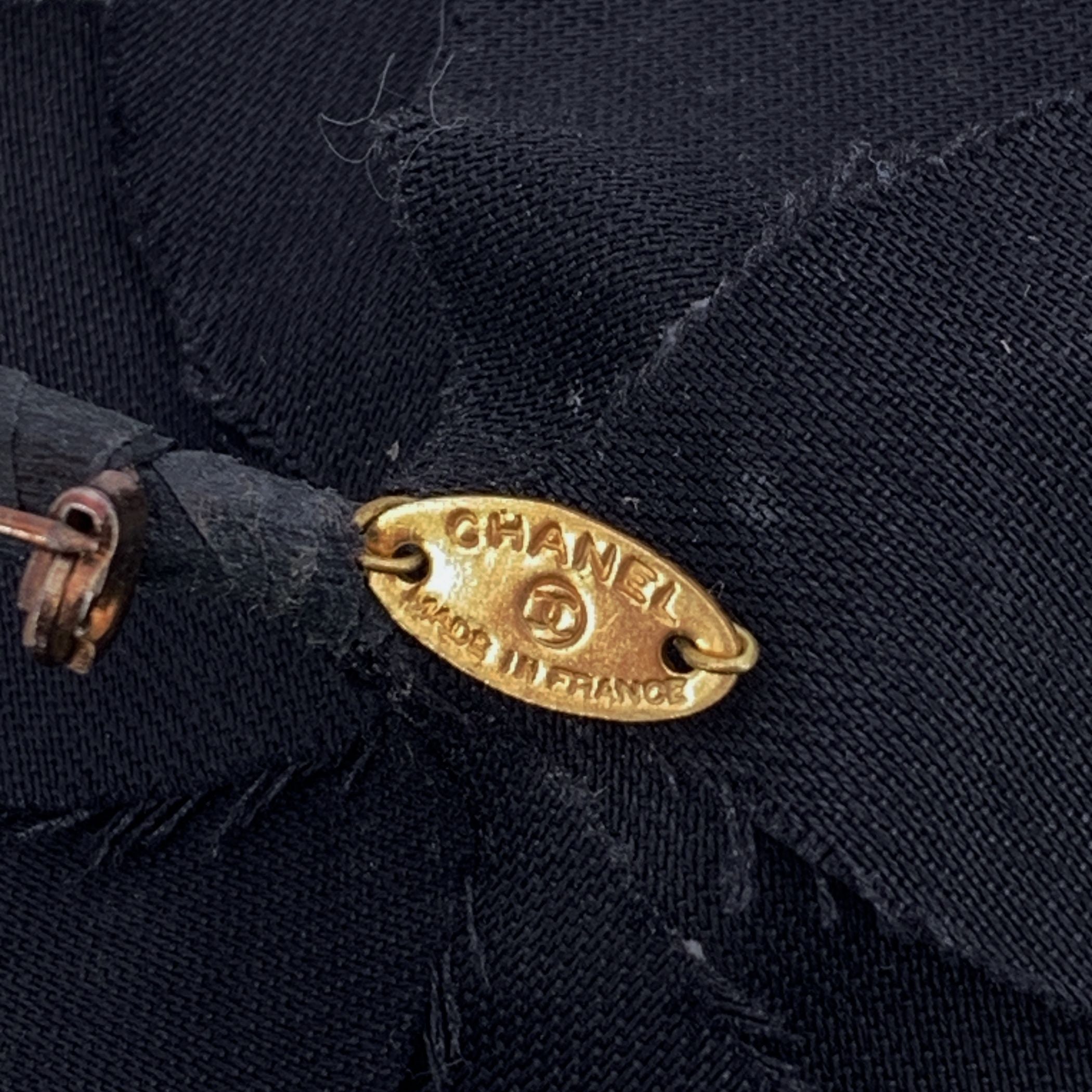 CHANEL Brooches Camelia