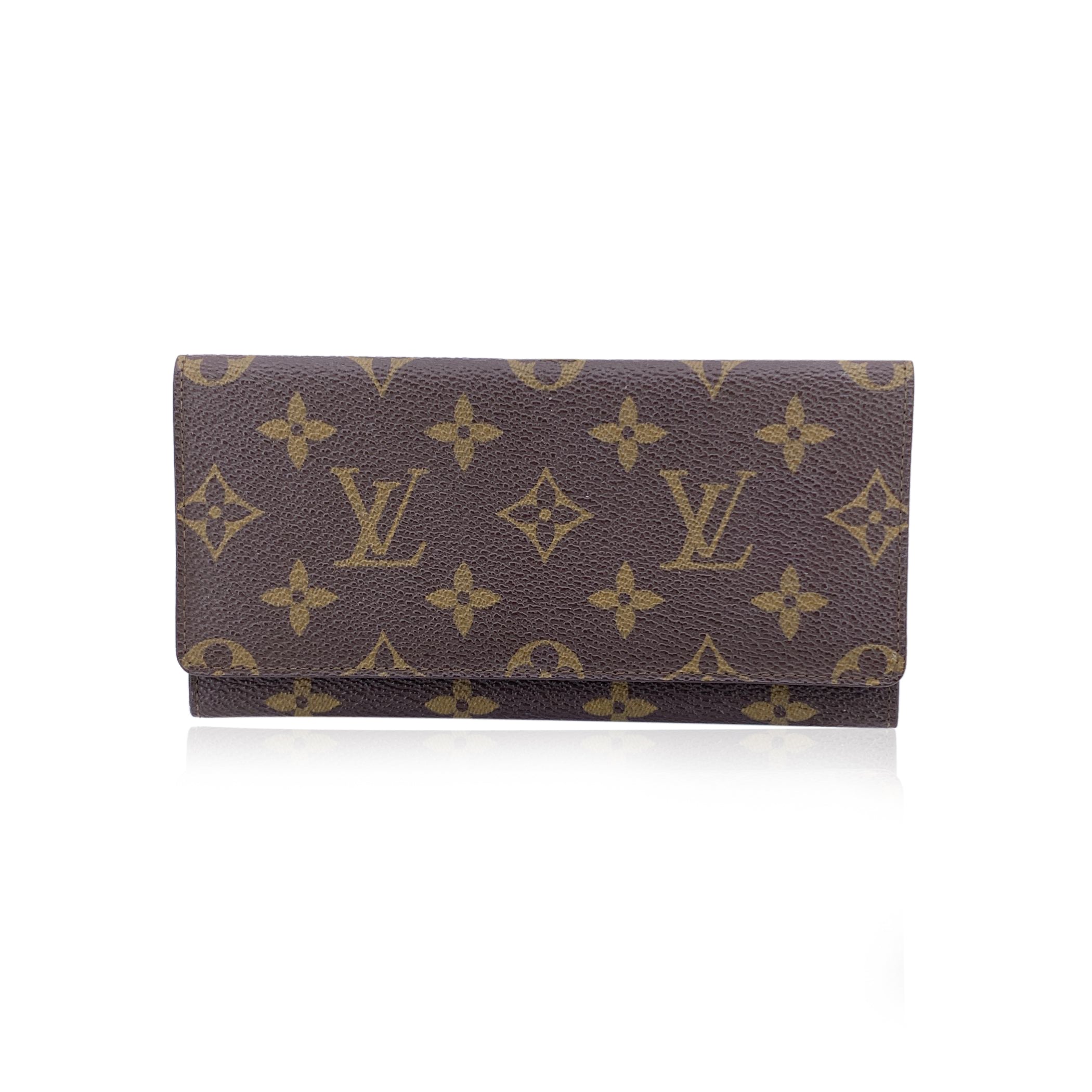 LOUIS VUITTON Wallets