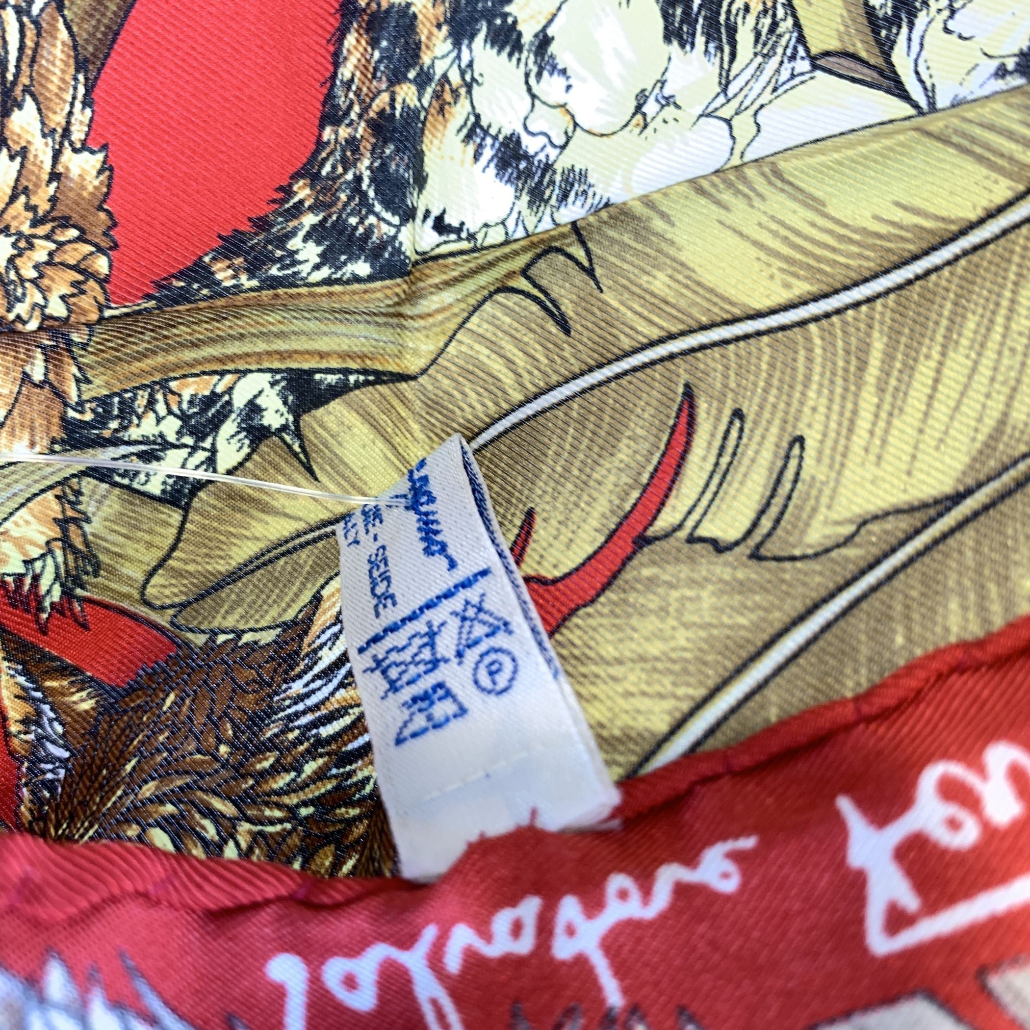 SALVATORE FERRAGAMO Scarves