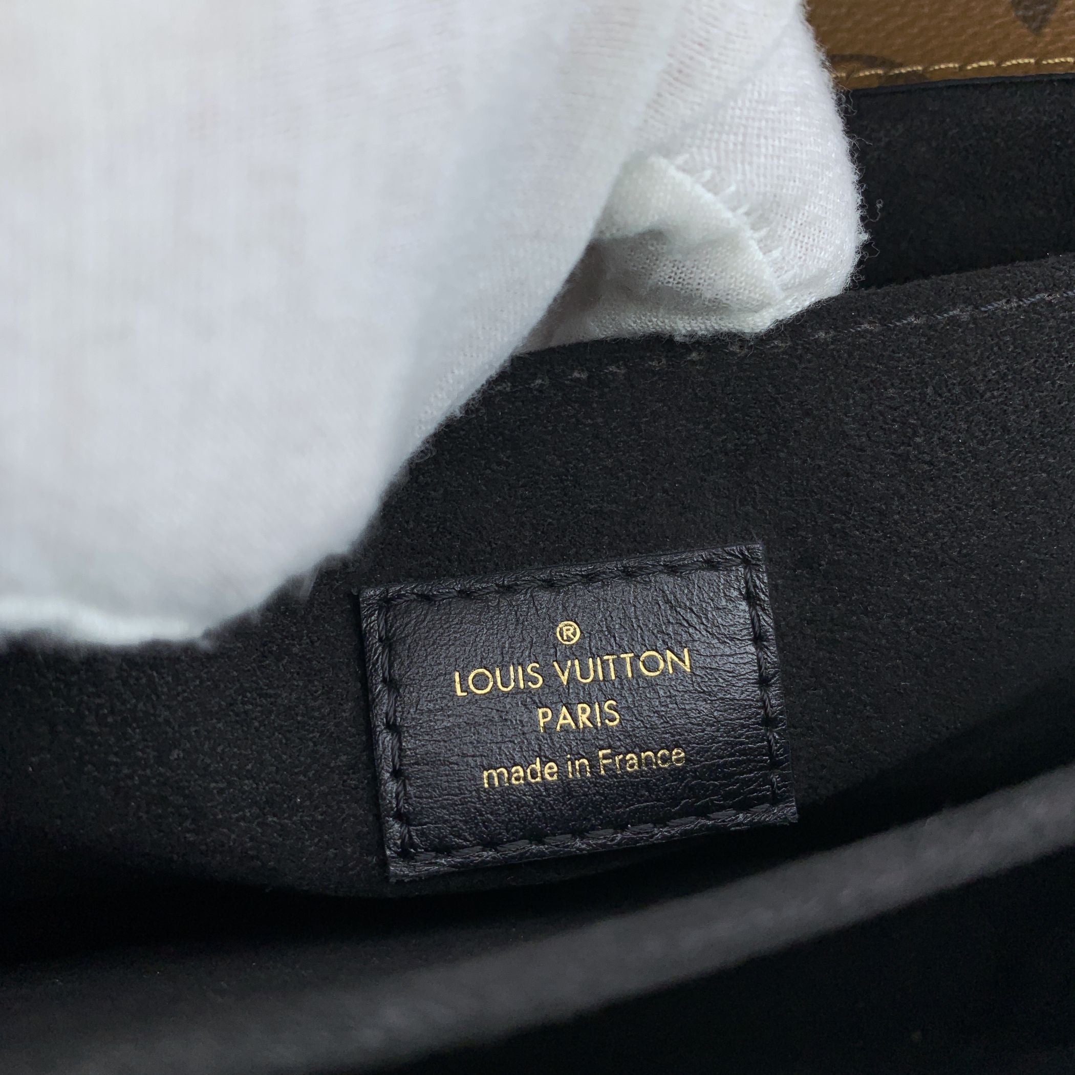 LOUIS VUITTON Crossbody Bags Metis