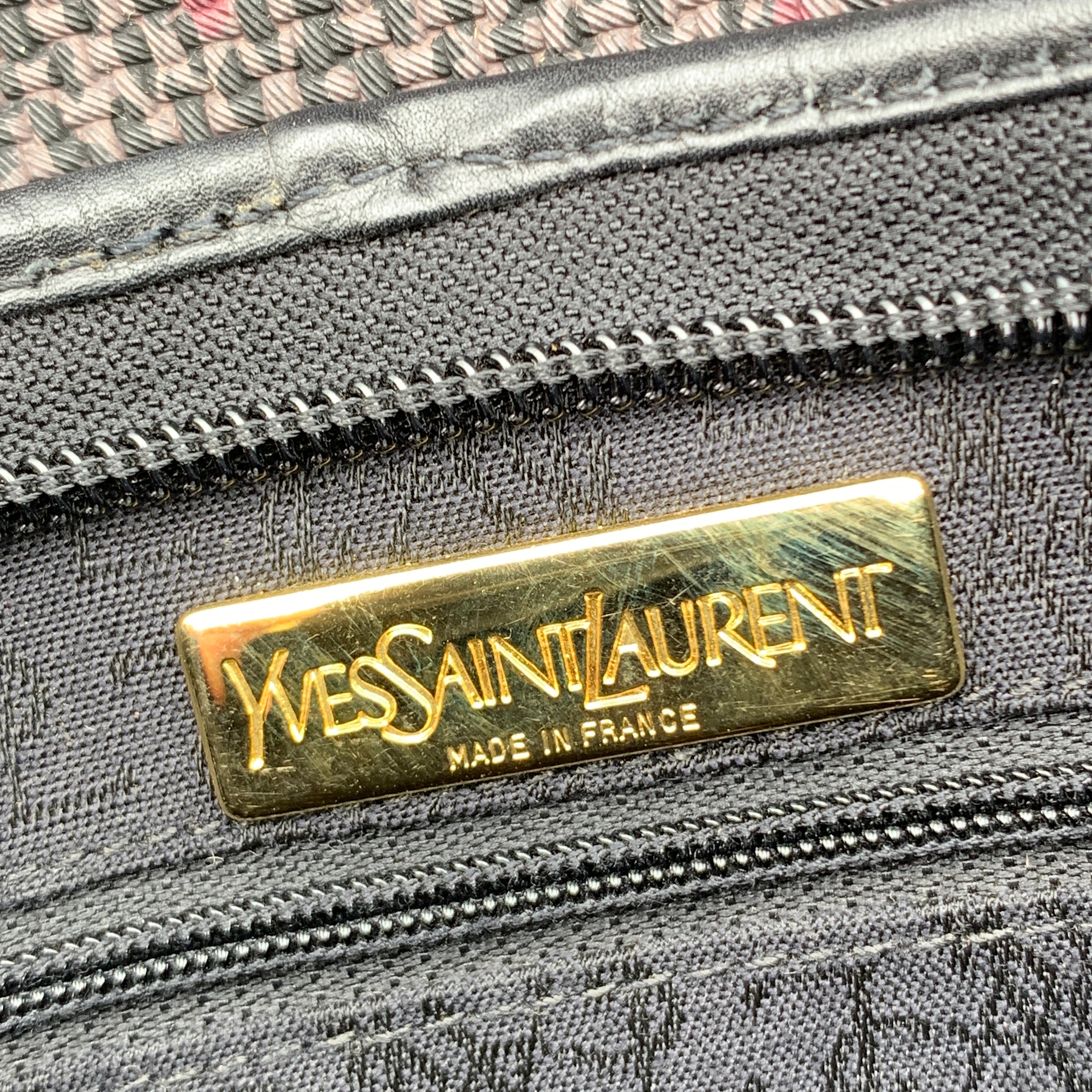 Clutches Yves Saint Laurent
