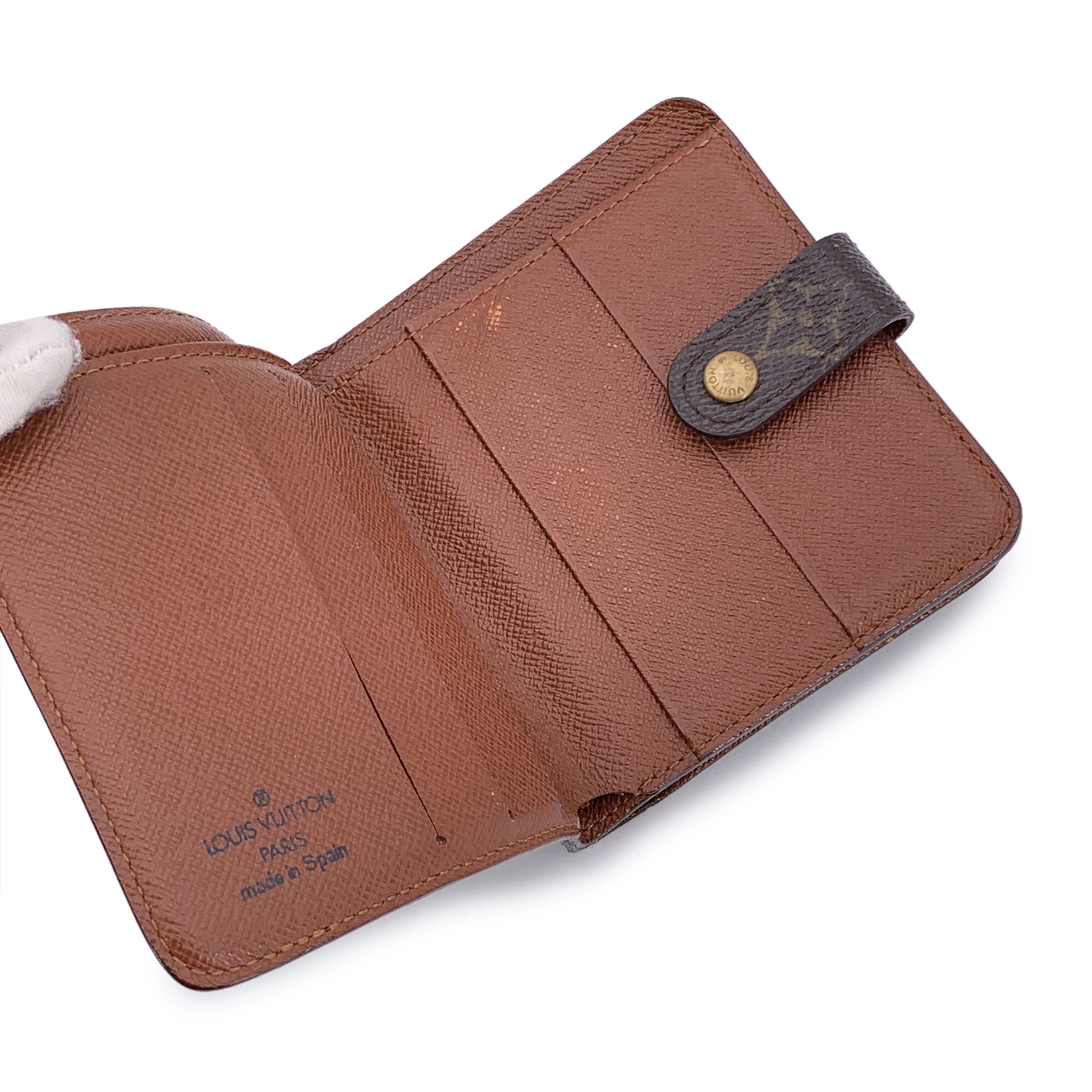 LOUIS VUITTON Wallets
