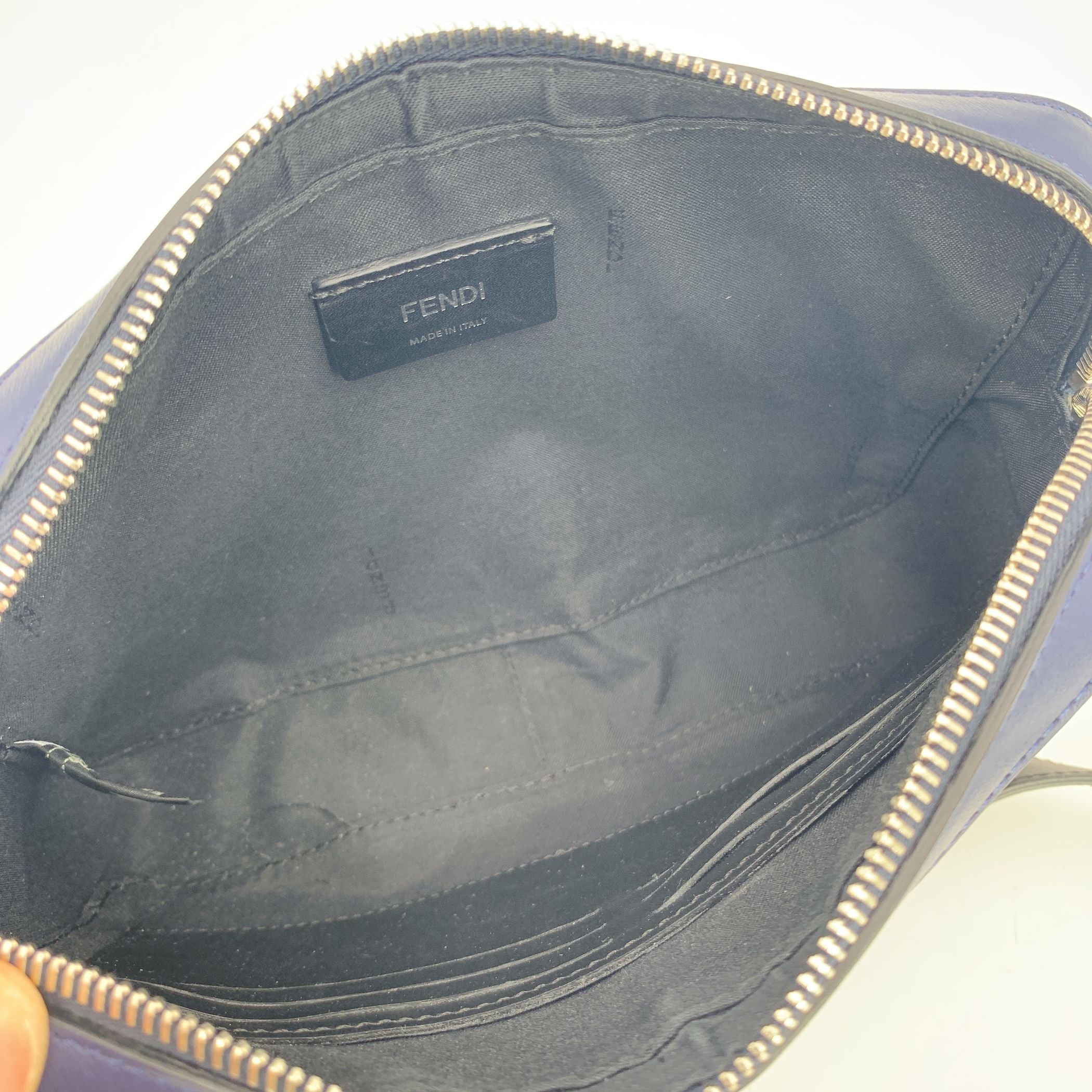 FENDI Crossbody Bags