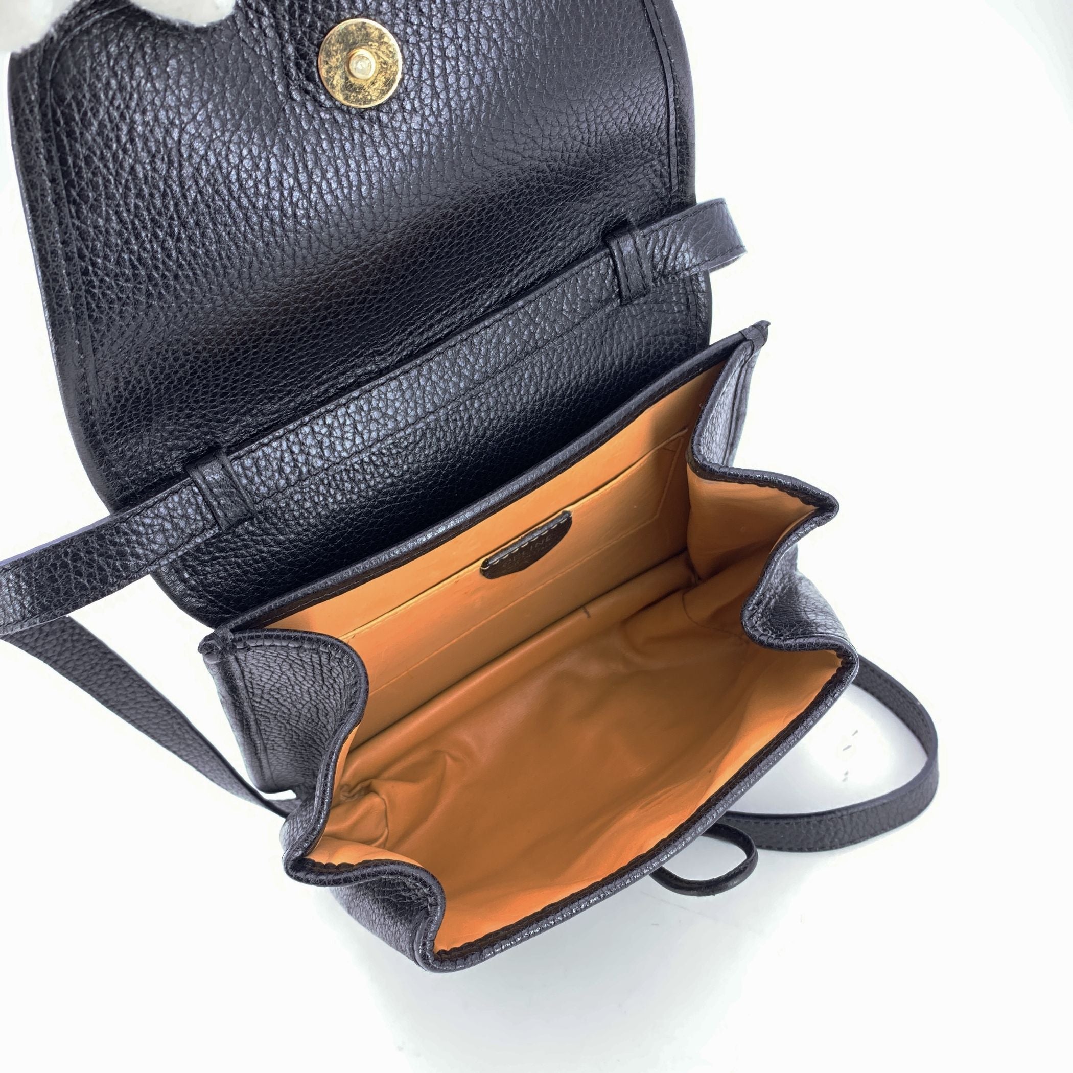 CELINE Shoulder Bags