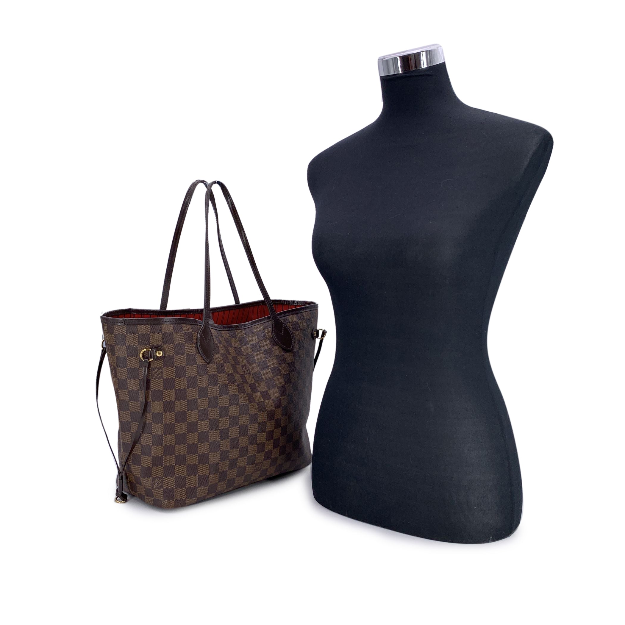 LOUIS VUITTON Totes Neverfull