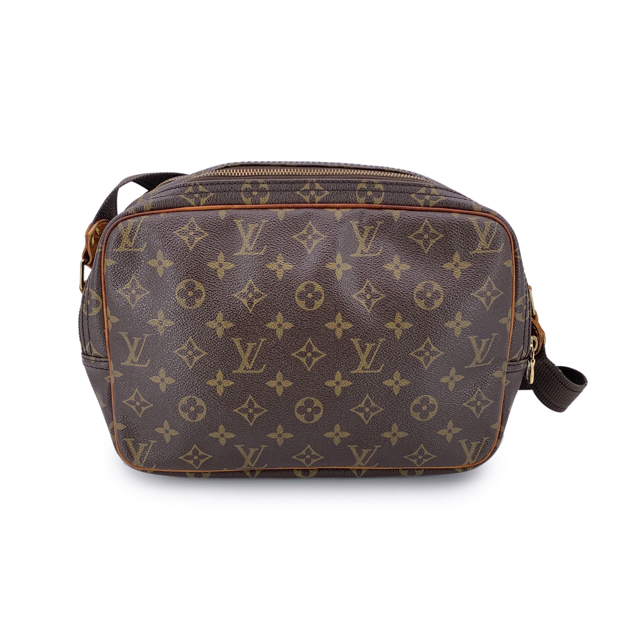 LOUIS VUITTON Crossbody Bags Reporter