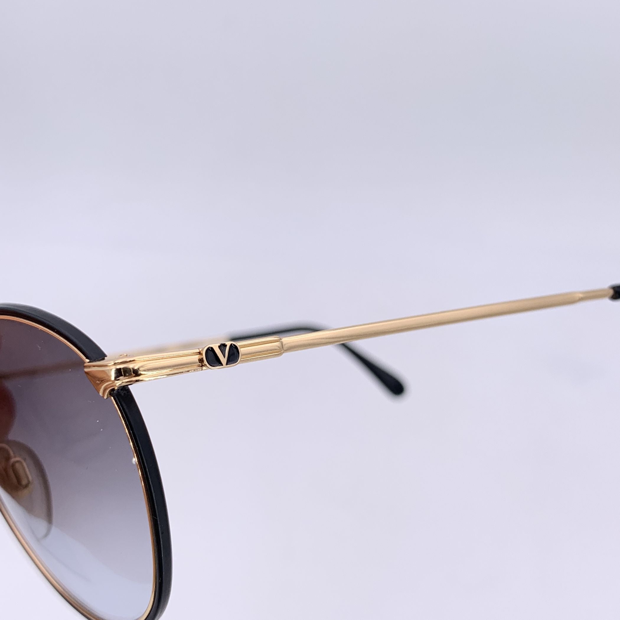VALENTINO GARAVANI Sunglasses