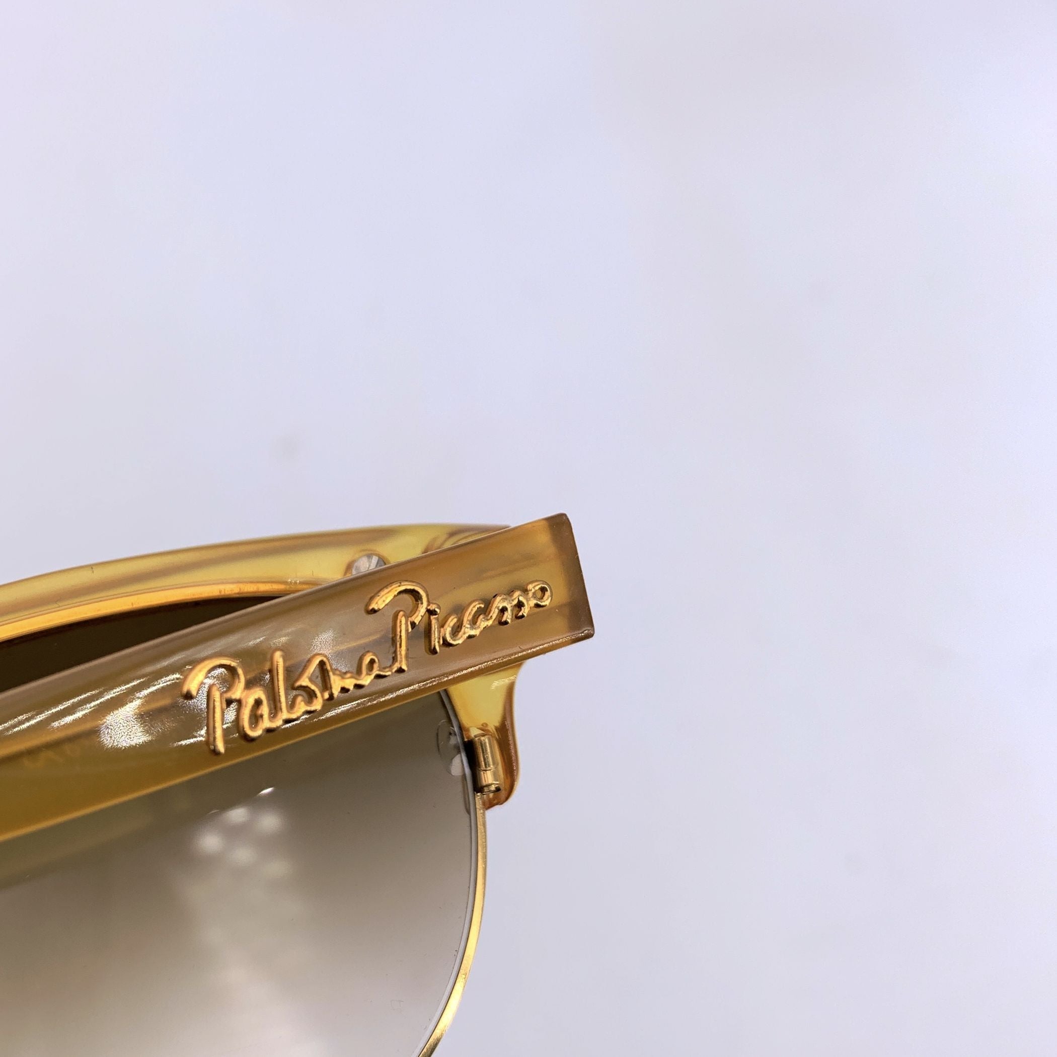 NON SIGNE / UNSIGNED Sunglasses