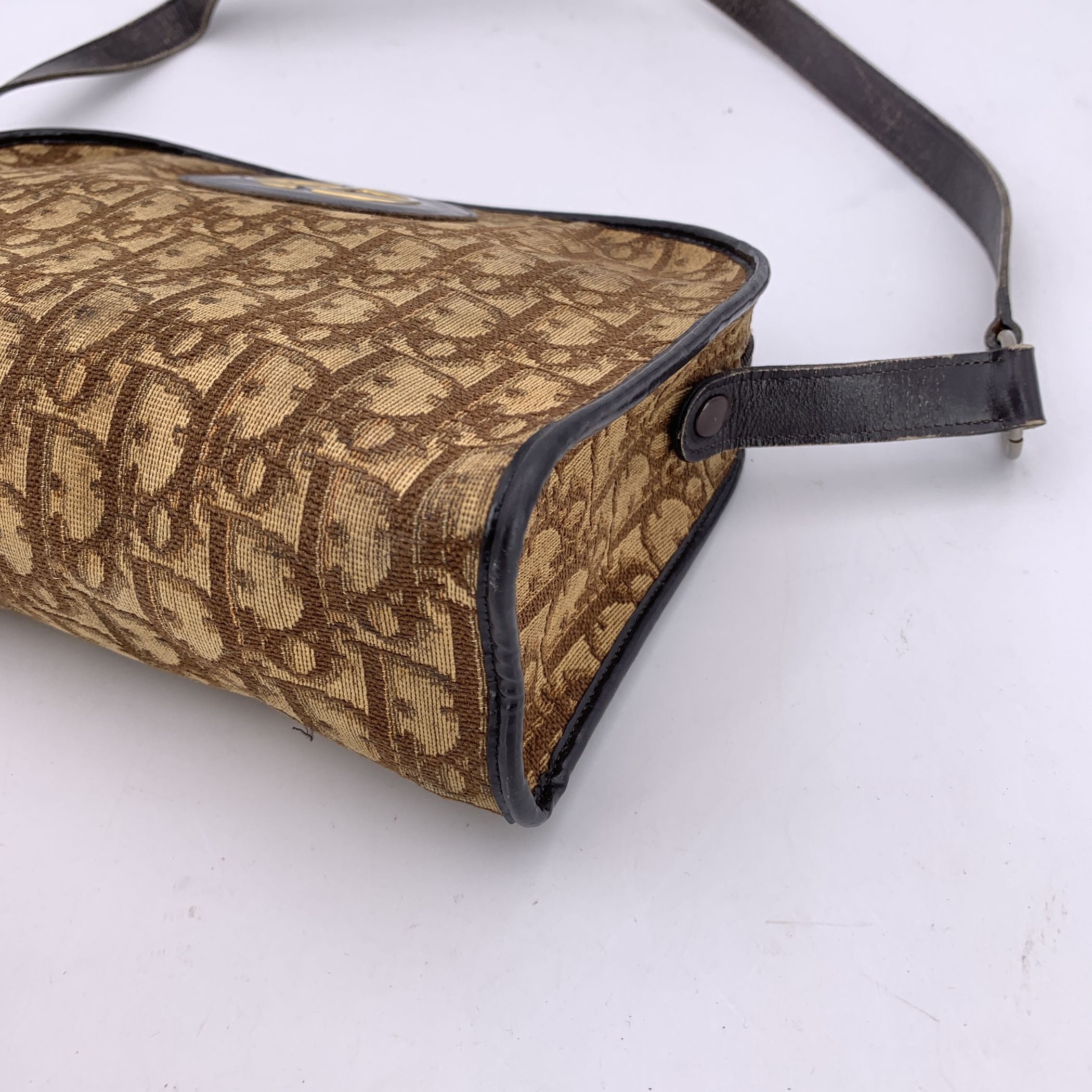DIOR Shoulder Bags