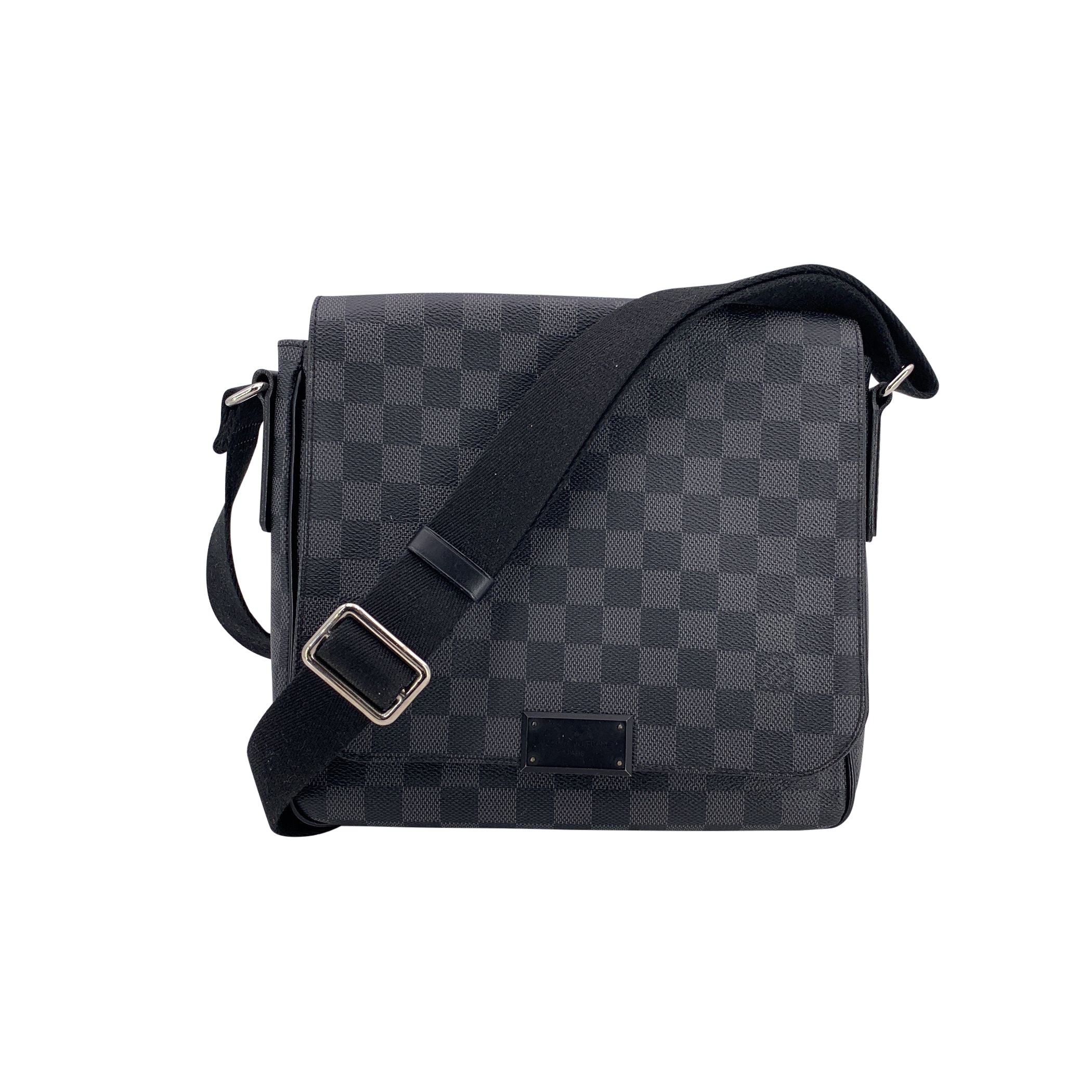 LOUIS VUITTON Crossbody Bags District