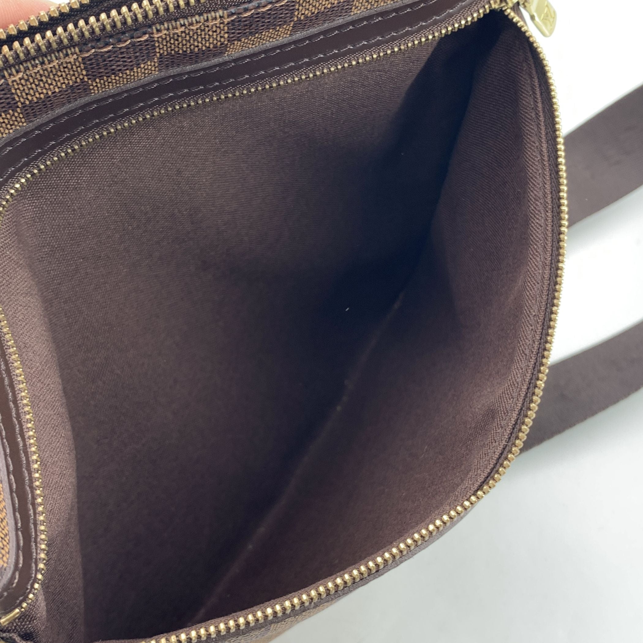 LOUIS VUITTON Crossbody Bags Bosphore