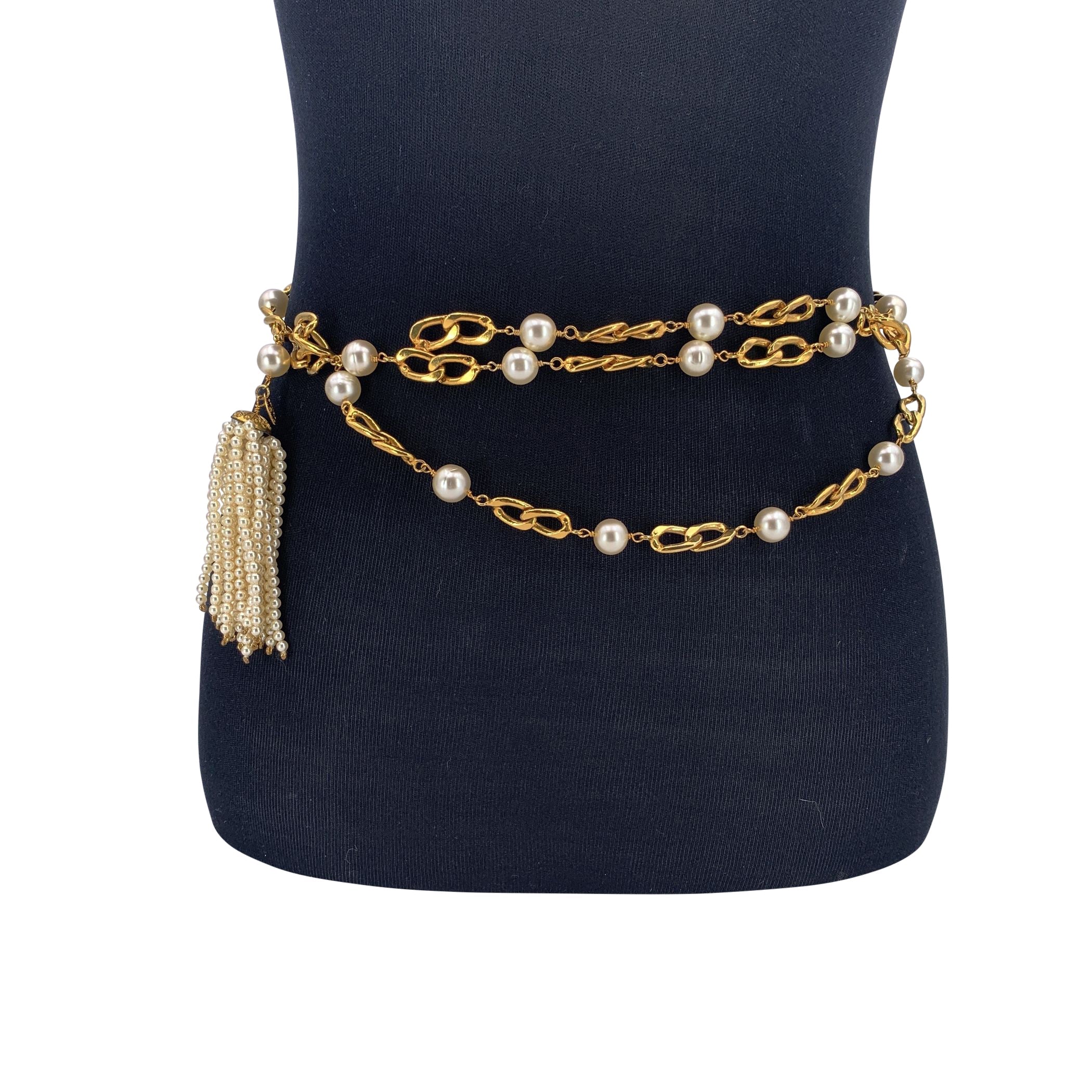 Necklaces Chanel