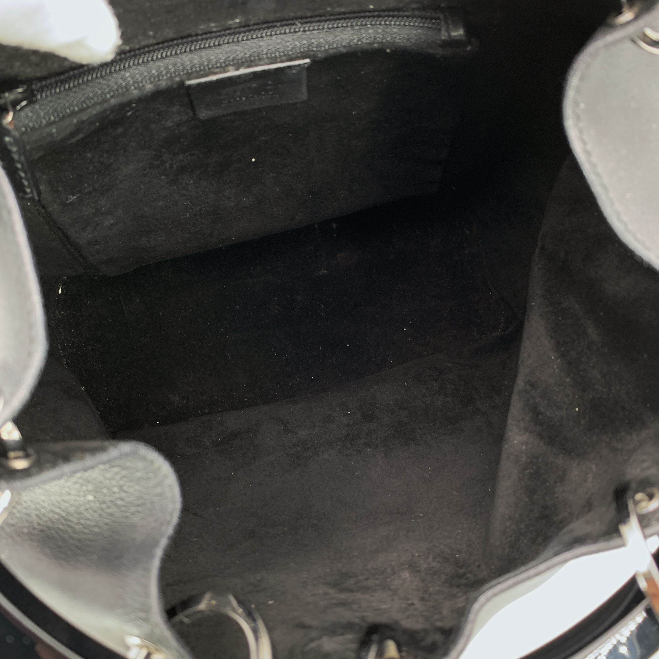 GUCCI Shoulder Bags