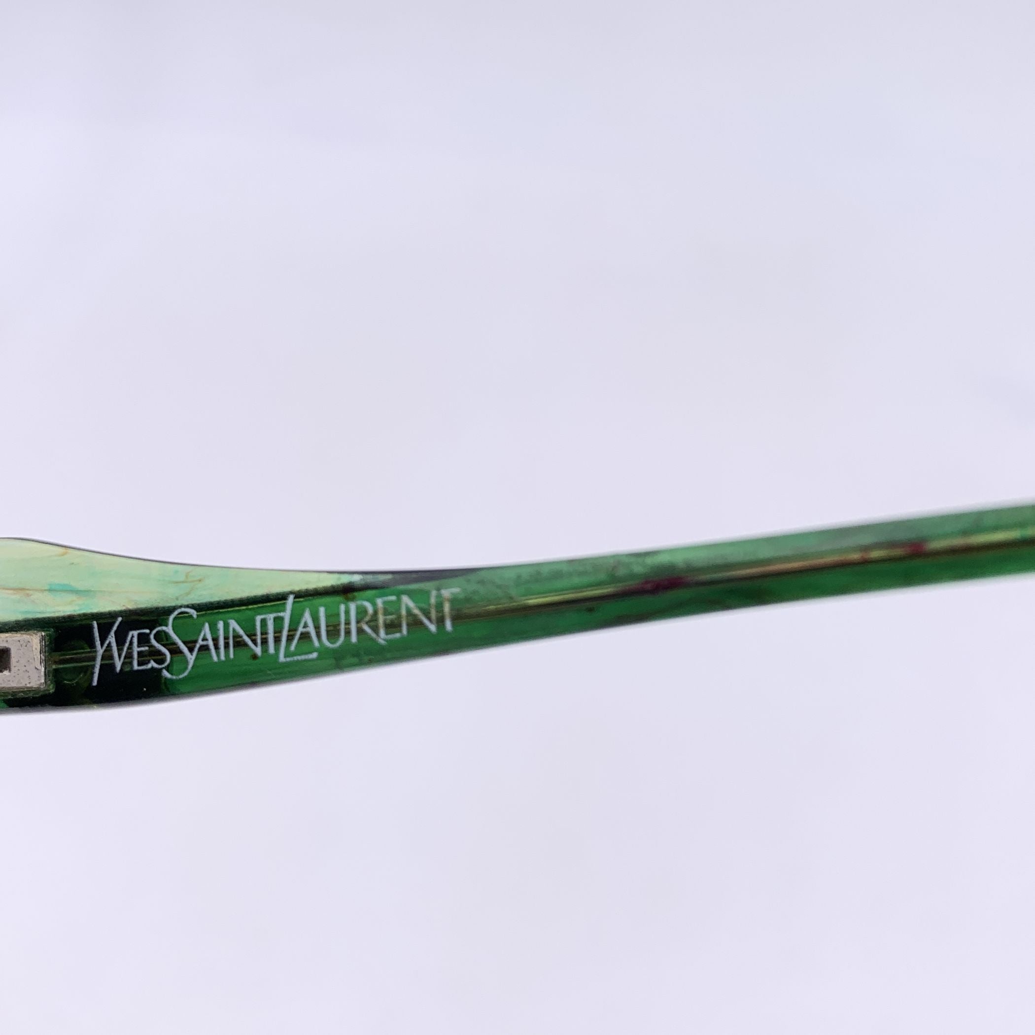 YVES SAINT LAURENT Sunglasses