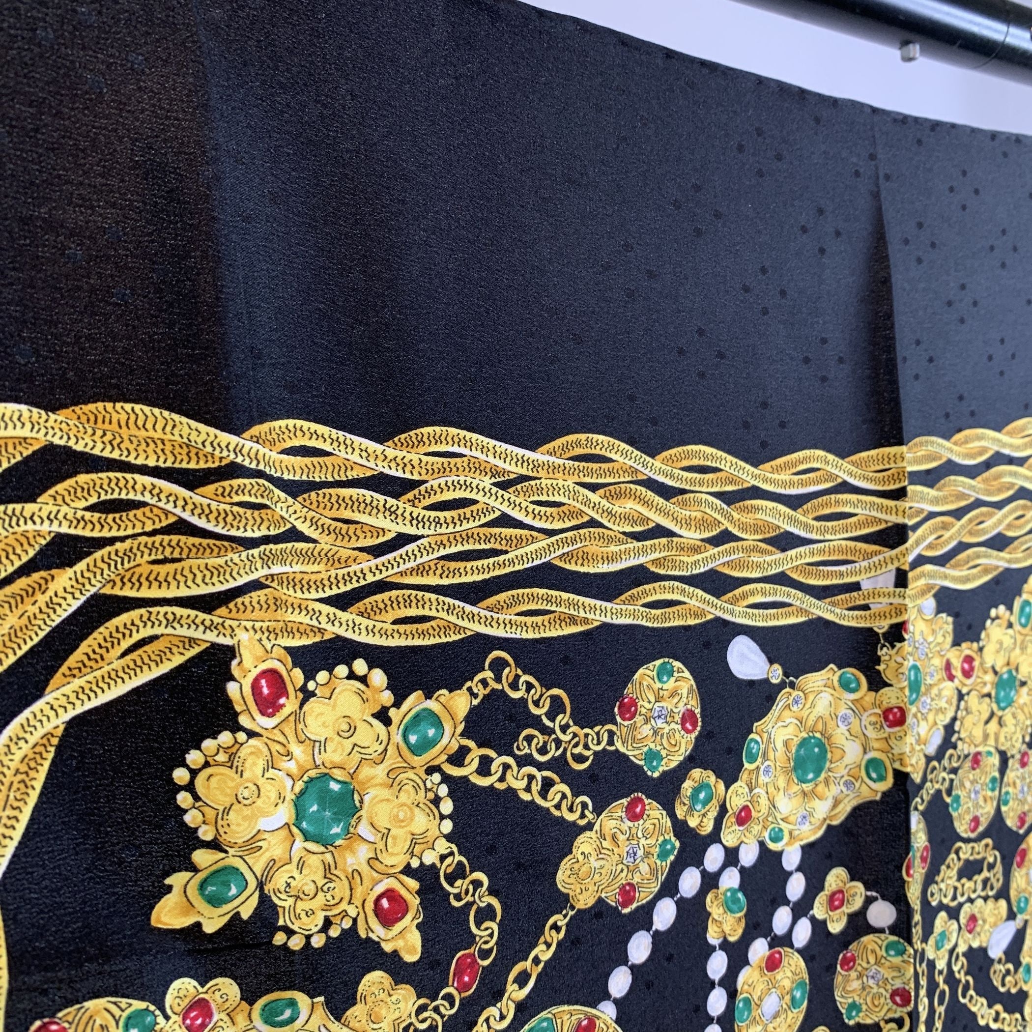 CHANEL Scarves
