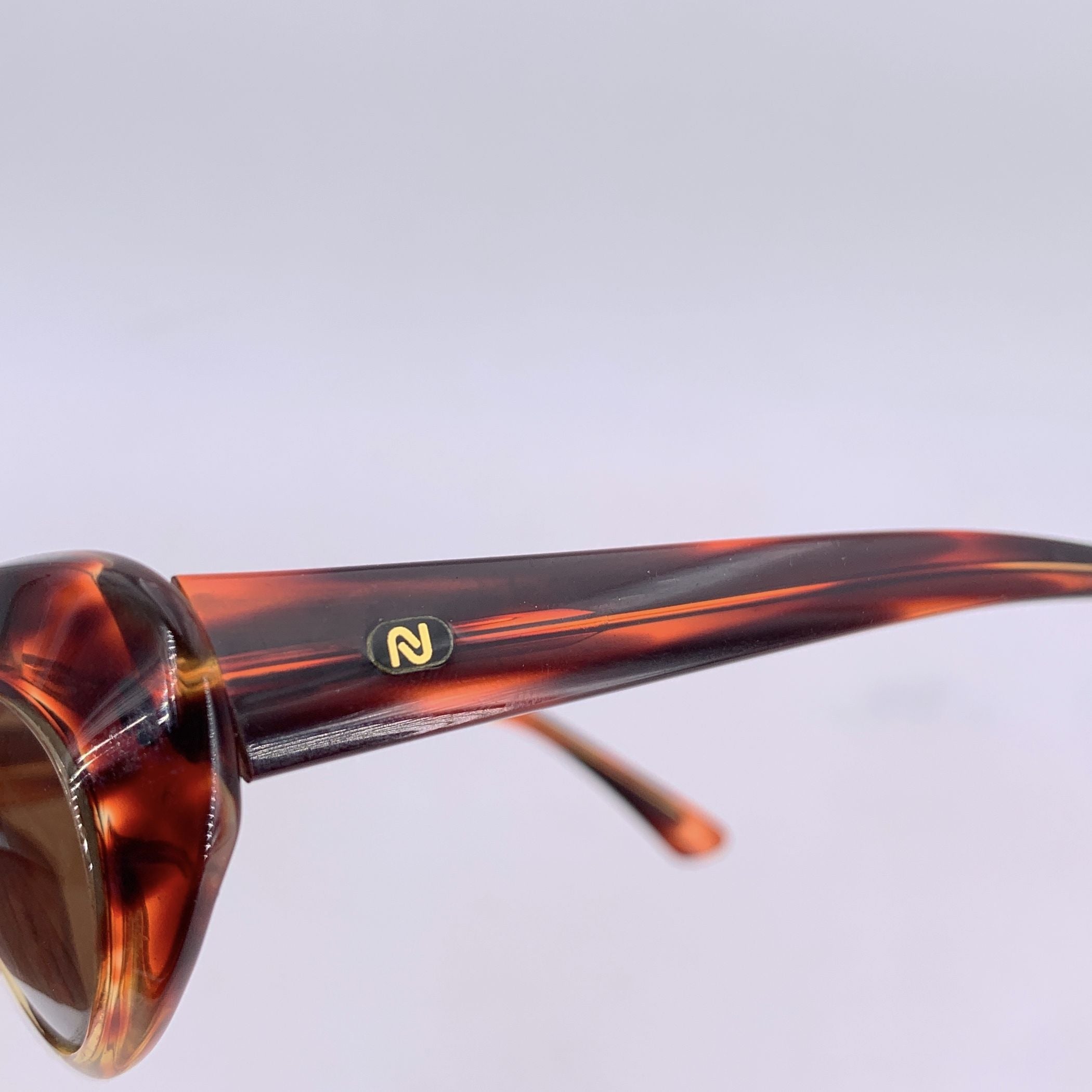 NON SIGNE / UNSIGNED Sunglasses