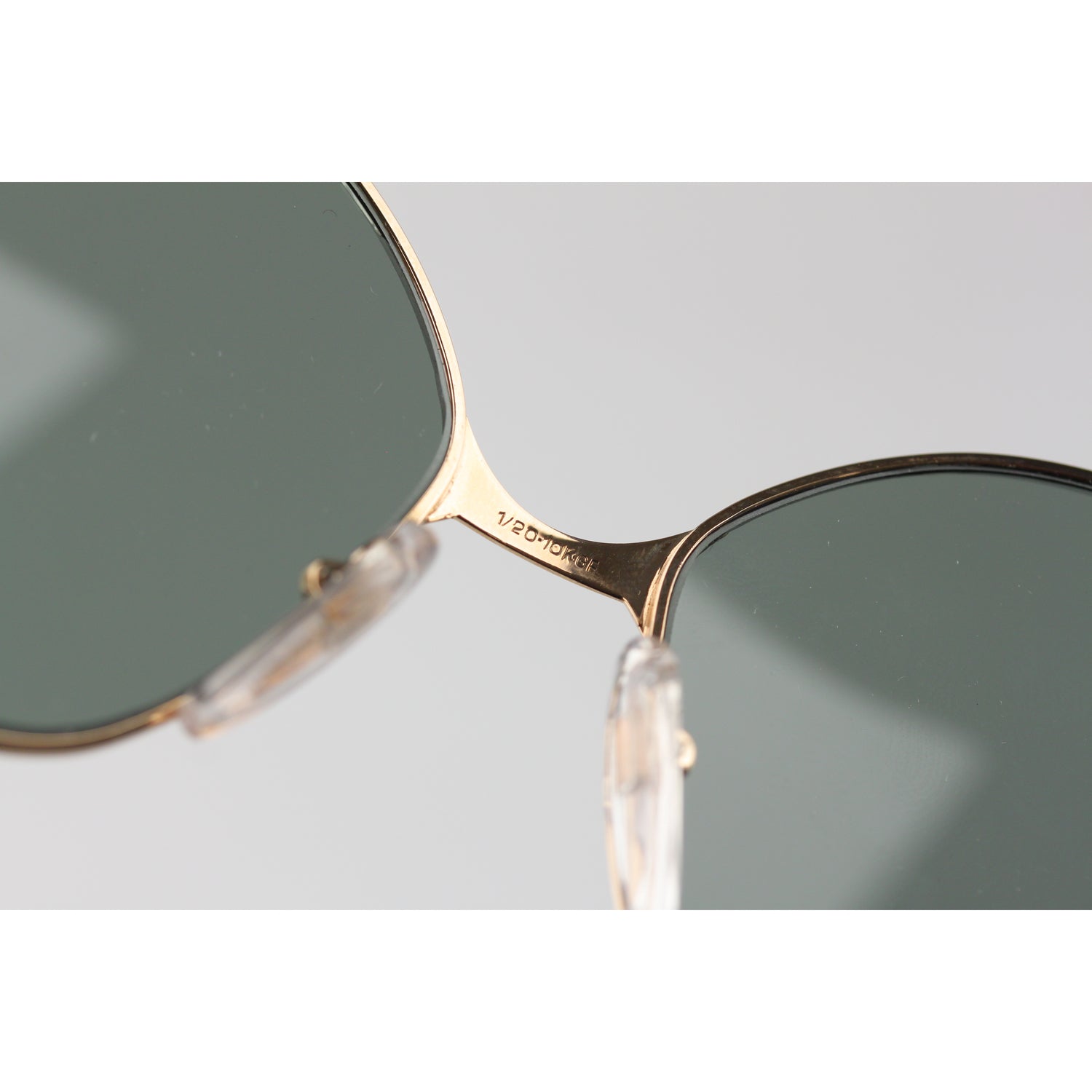 NON SIGNE / UNSIGNED Sunglasses