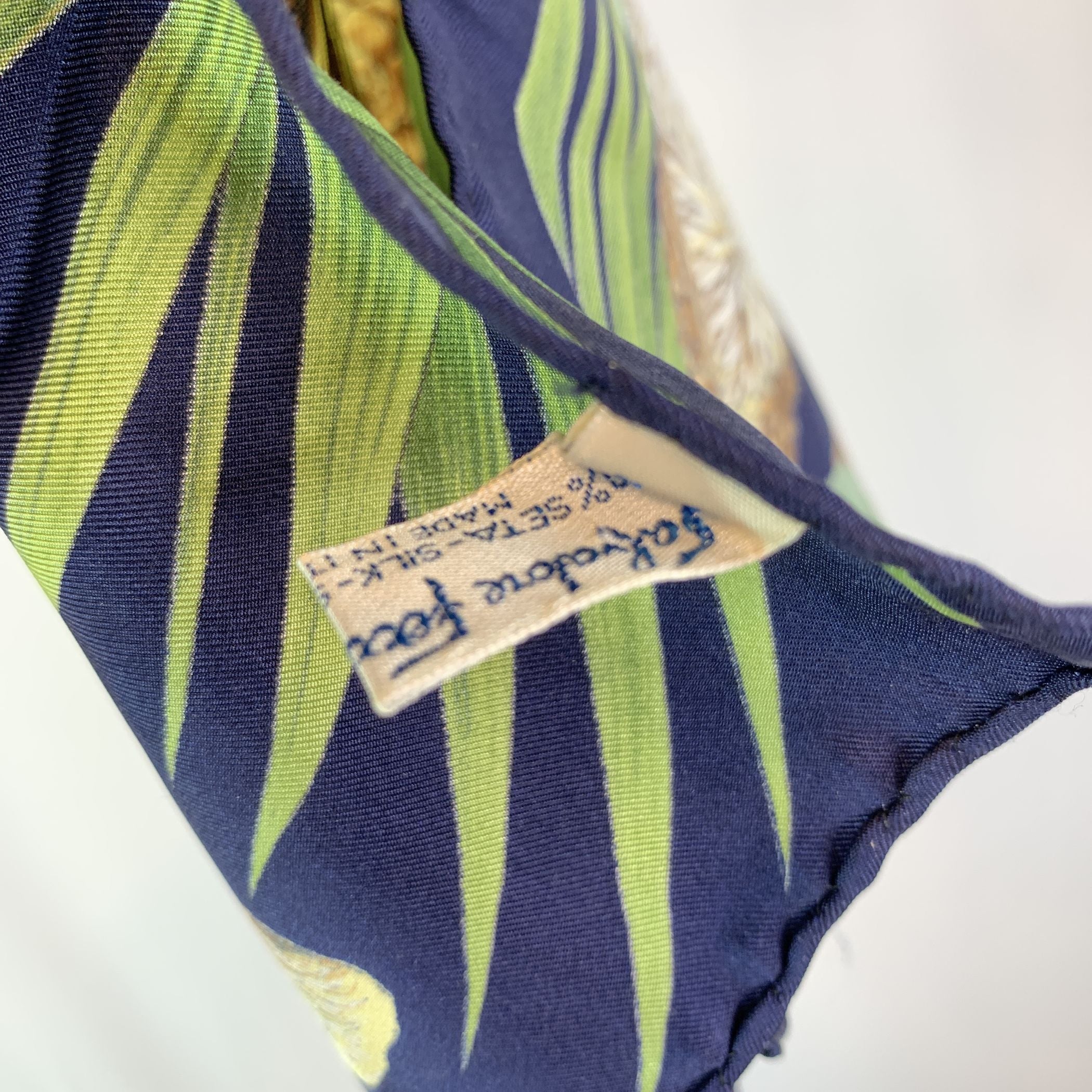 SALVATORE FERRAGAMO Scarves