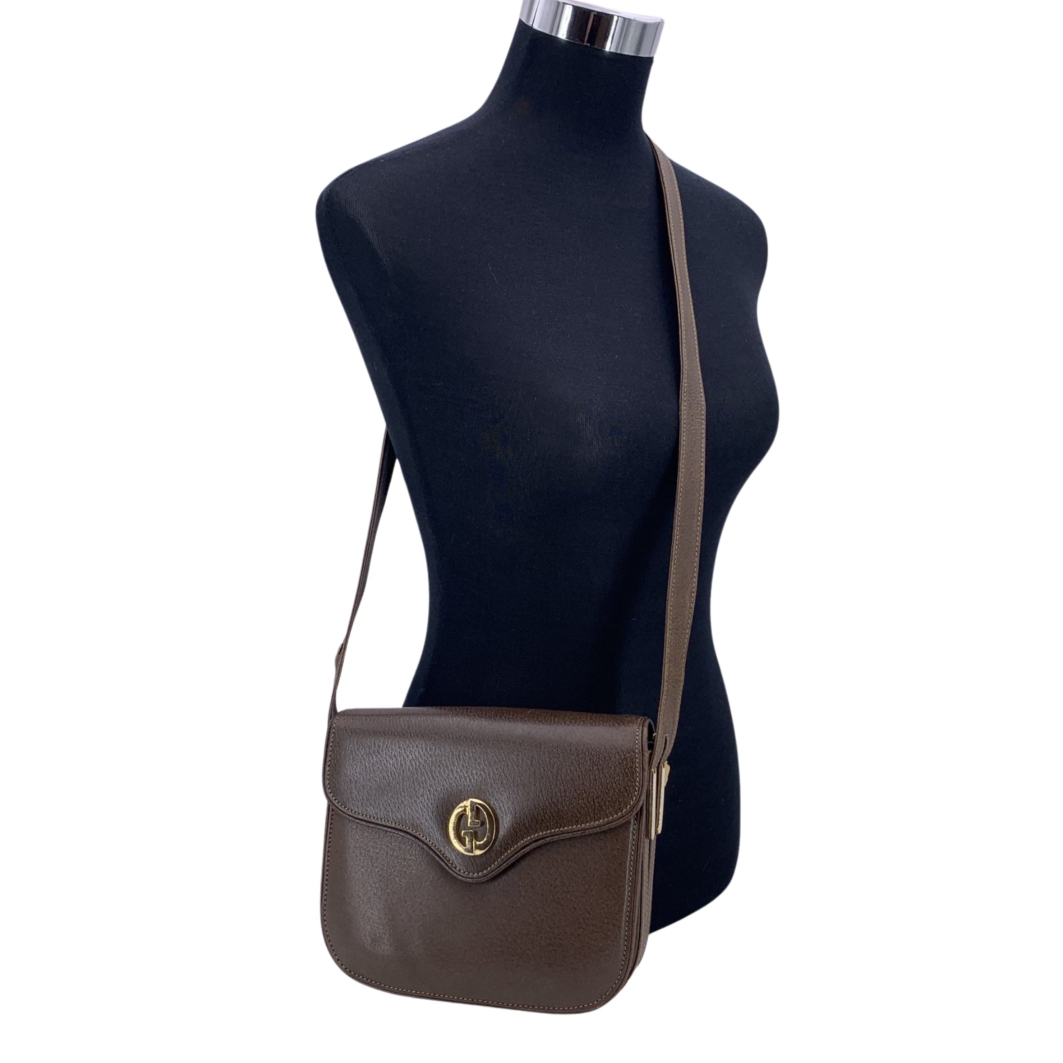 GUCCI Shoulder Bags