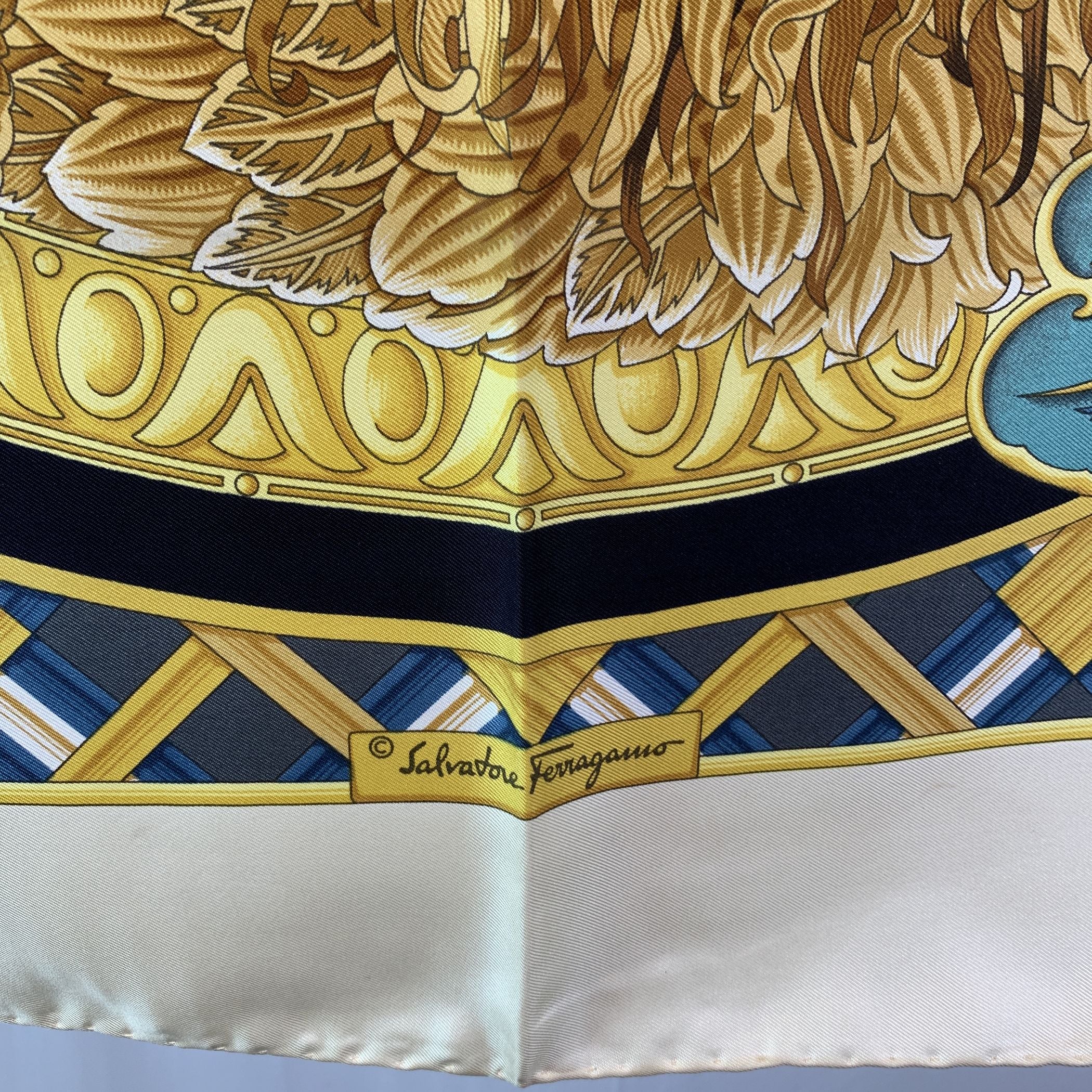 SALVATORE FERRAGAMO Scarves